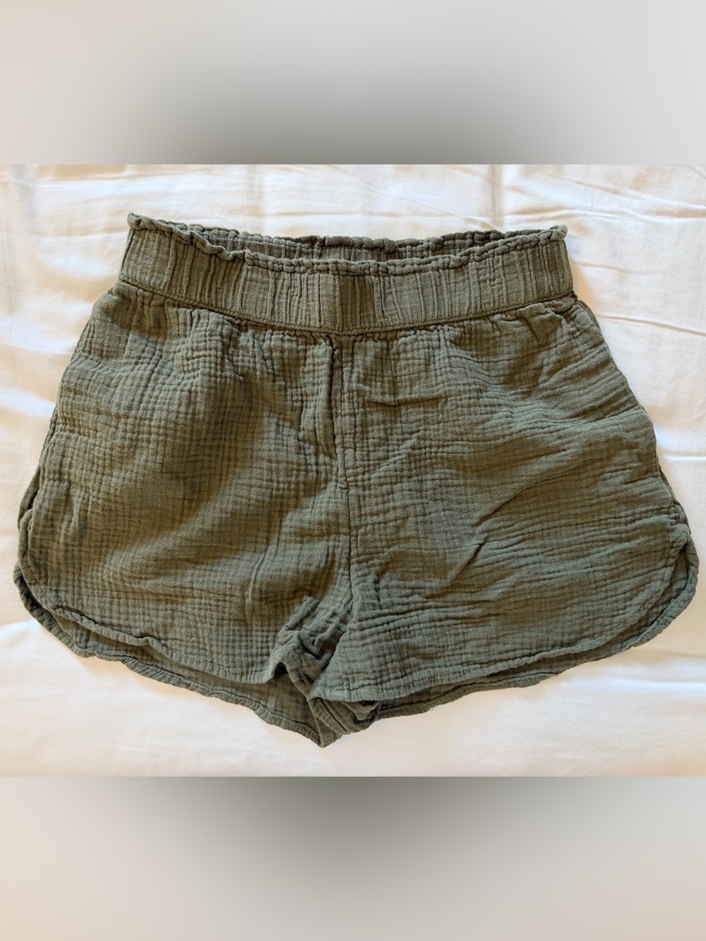 Universal Thread Women's Olive Green Gauze Shorts - Size XS